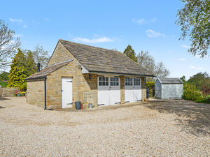 Garaging- click for photo gallery